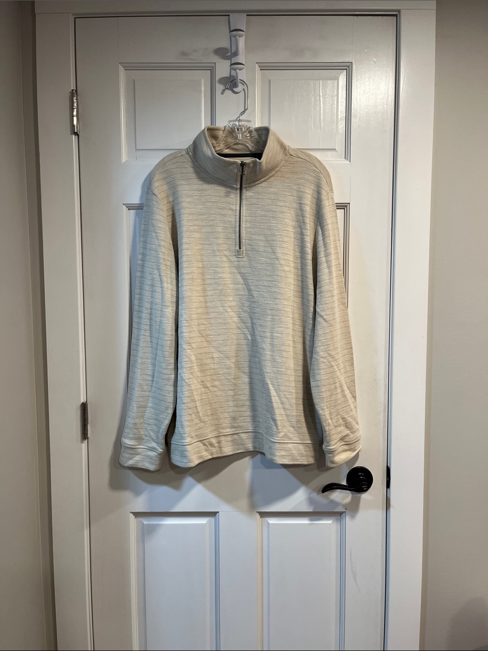 Dockers Oatmeal Colored Quarter Zip Size Large